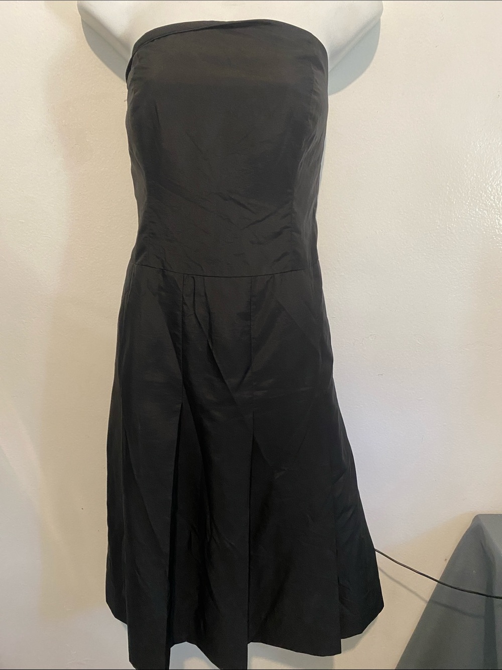Isaac Mizrahi Strapless Black A‑Line Dress